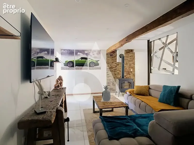 Photo Maison à Saint-Denis-Sur-Coise au prix de 449 000€