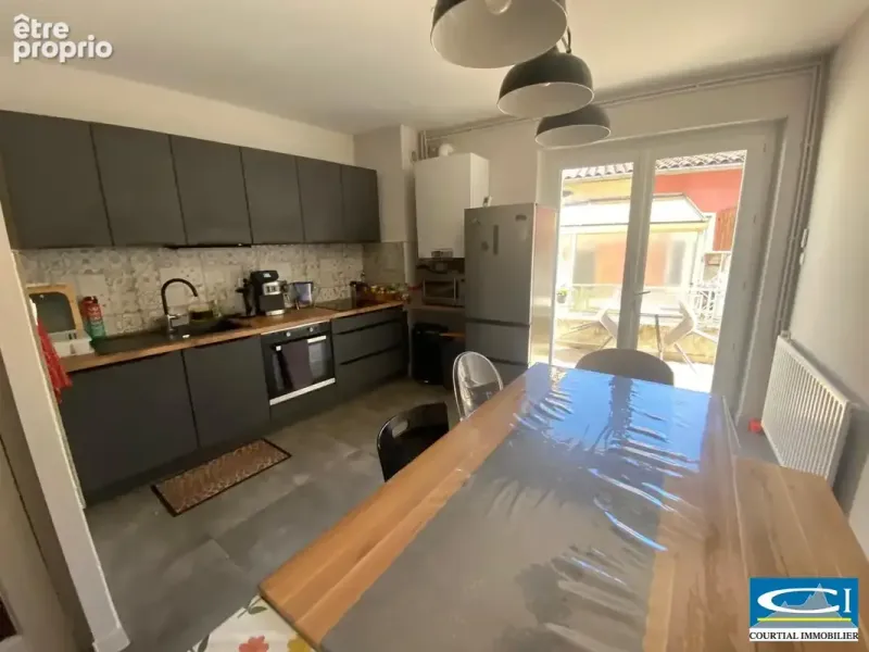 Photo Maison à Tain-L'hermitage au prix de 319 000€