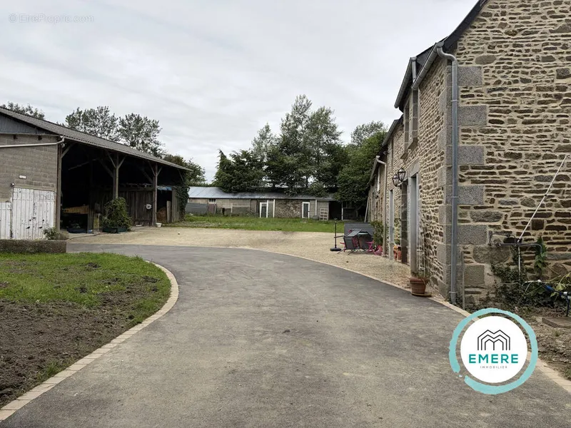 Photo Maison à Saint-James au prix de 239 000€