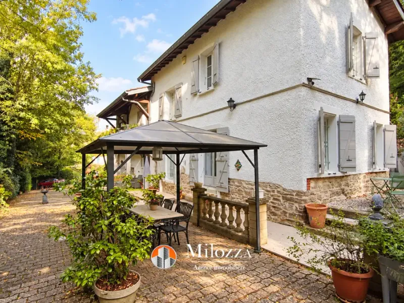 Photo Maison à Septeme au prix de 453 000€