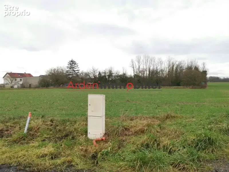 Photo Terrain à Rethel au prix de 56 000€