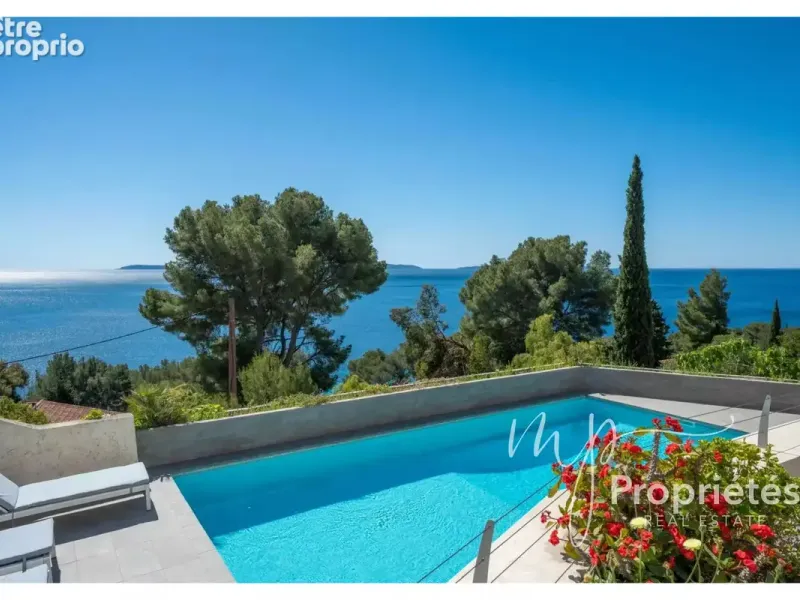 Photo Maison à Le Lavandou au prix de 2 240 000€