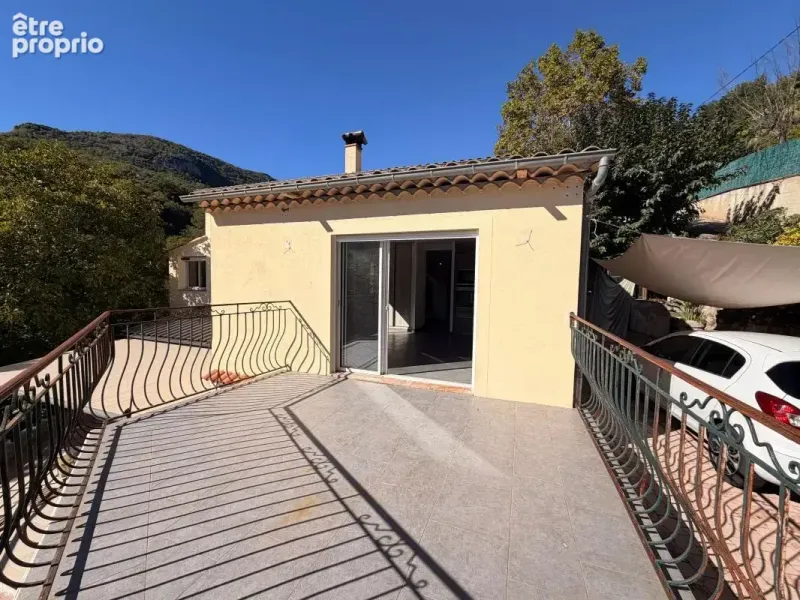 Photo Appartement à Tourrettes-Sur-Loup au prix de 480 000€