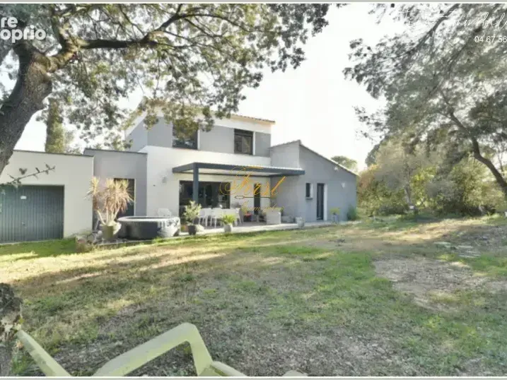 Photo Maison à Saint-Jean-De-Cornies au prix de 475 000€