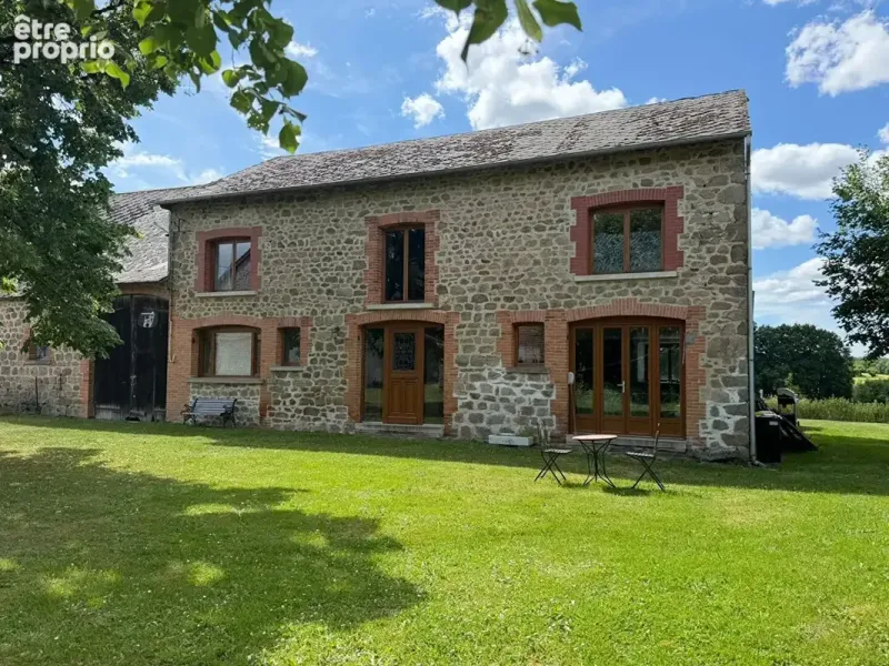 Photo Maison à Saint-Priest-La-Plaine au prix de 220 000€