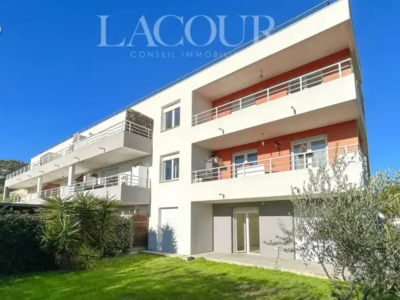 Photo Appartement à Mandelieu-La-Napoule au prix de 225 000€