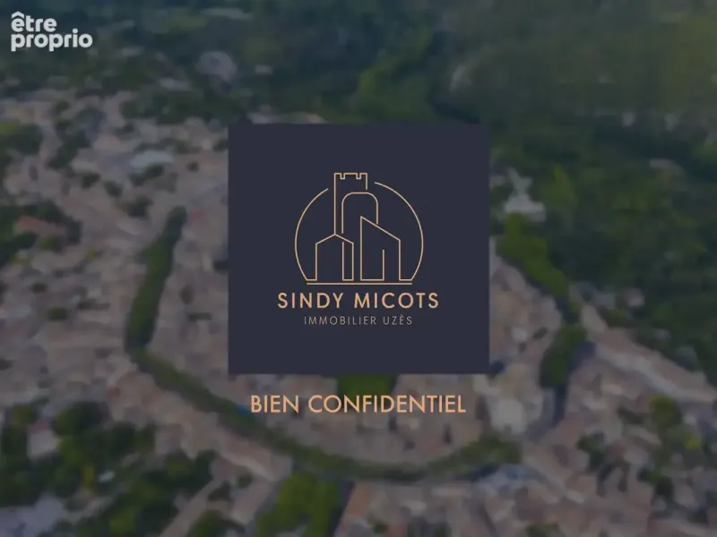 Photo Terrain à Uzes au prix de 583 000€