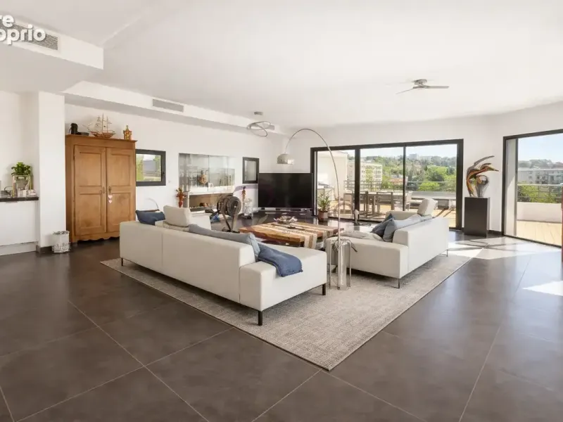Photo Appartement à Aix-En-Provence au prix de 1 990 000€