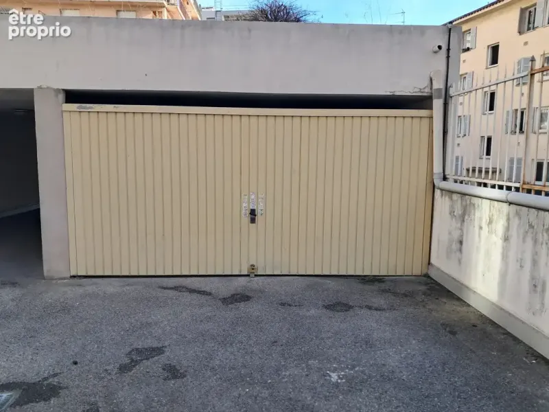 Photo Parking à Nice au prix de 45 000€