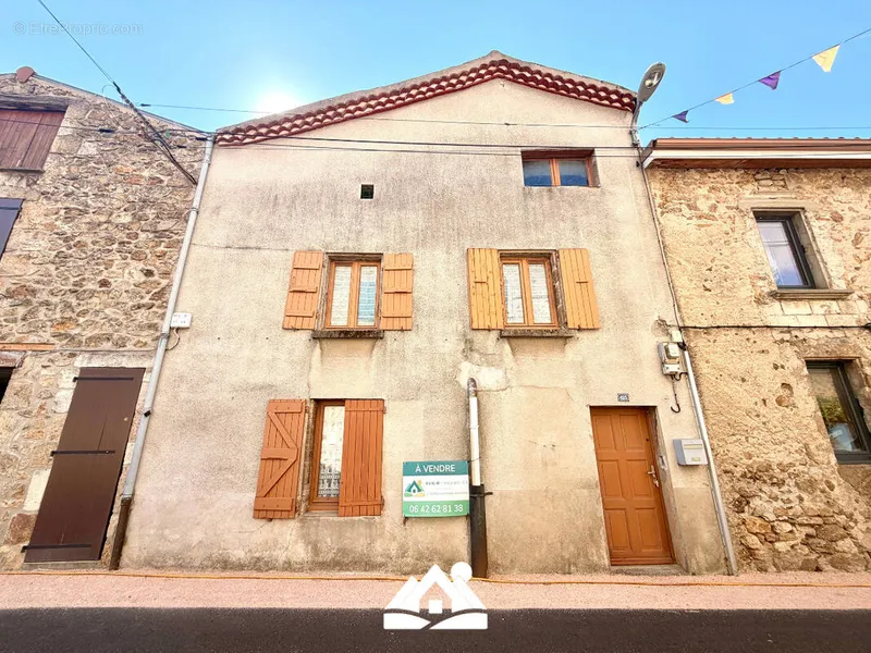 Photo Maison à Saint-Felicien au prix de 44 000€