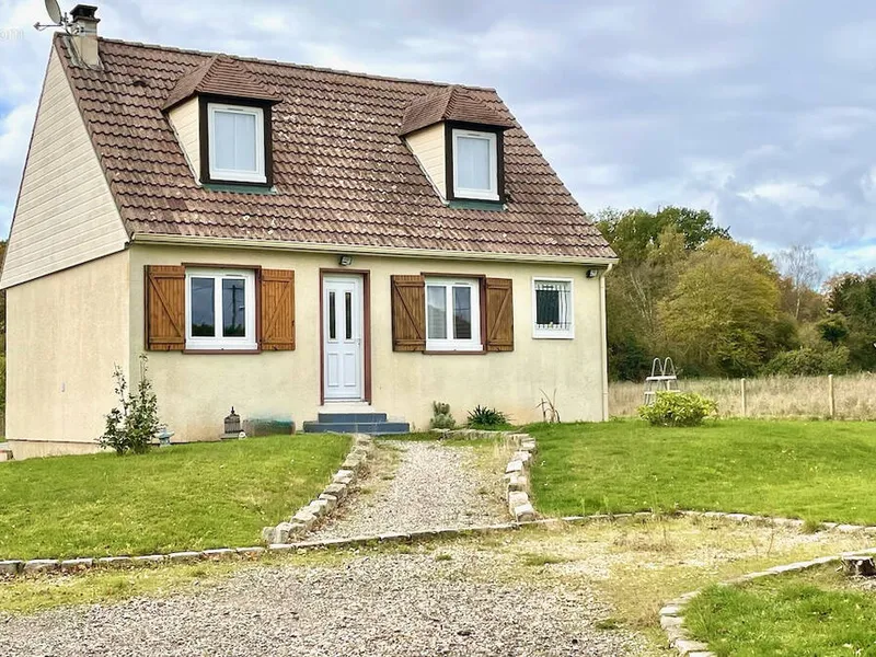 Photo Maison à Louversey au prix de 179 000€