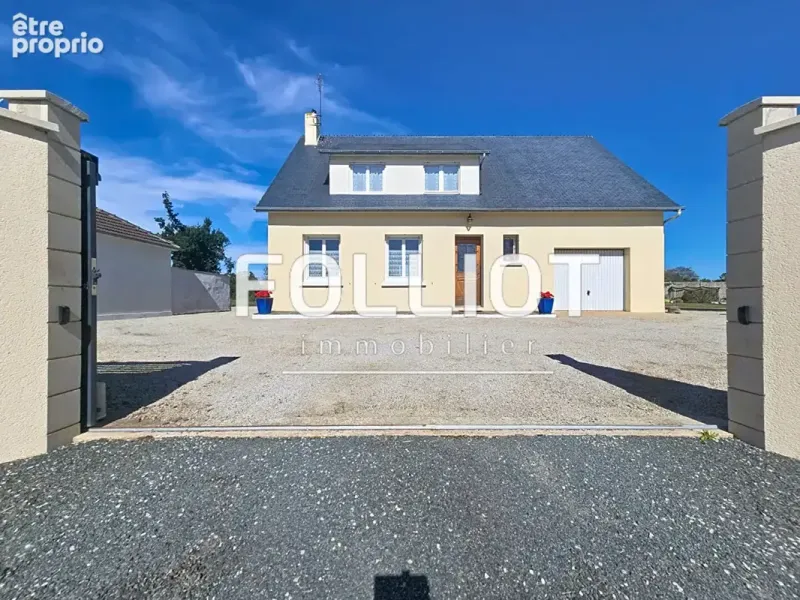 Photo Maison à Bolleville au prix de 234 000€