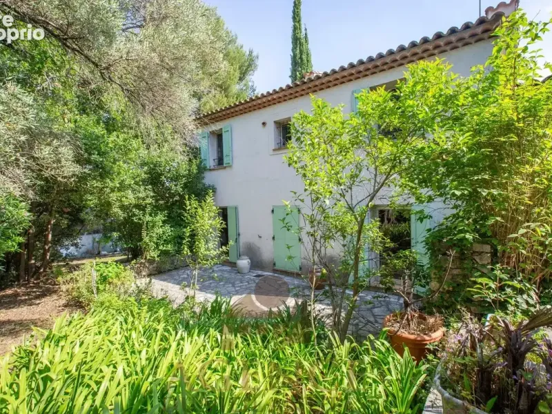Photo Maison à Antibes au prix de 895 000€
