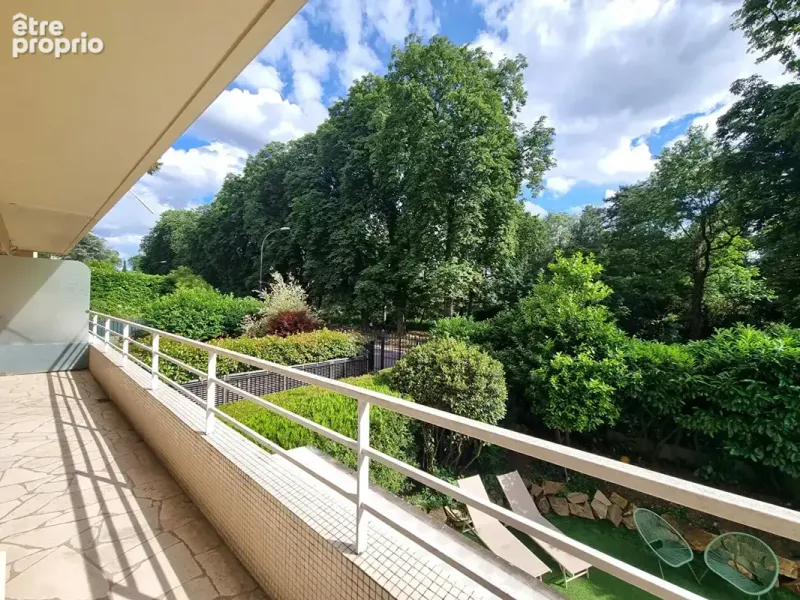 Photo Appartement à Fontenay-Sous-Bois au prix de 1 034 000€