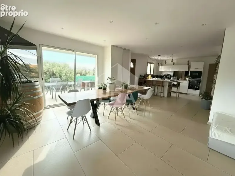 Photo Maison à Vitrolles au prix de 360 000€