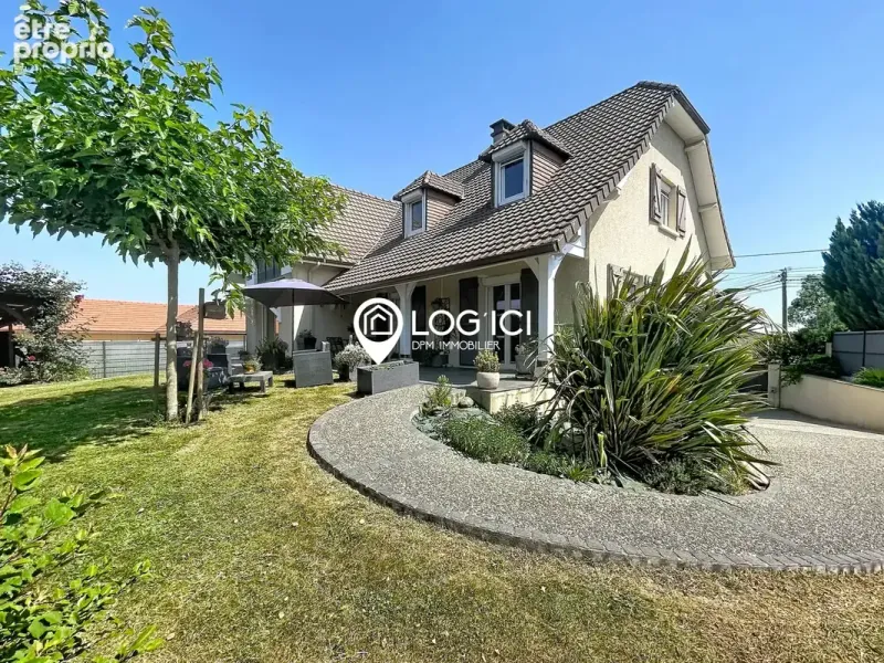 Photo Maison à Artix au prix de 287 000€