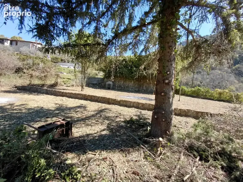 Photo Terrain à Luceram au prix de 66 000€