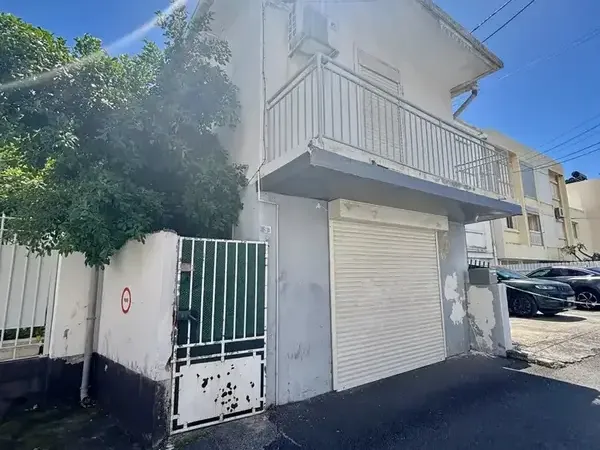 Photo Maison à Saint-Denis au prix de 420 000€
