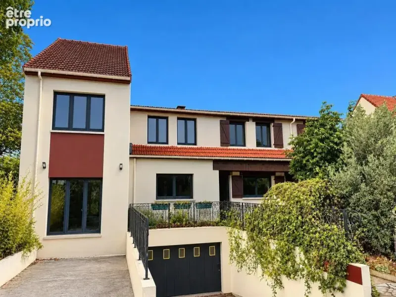 Photo Maison à Montesson au prix de 925 000€