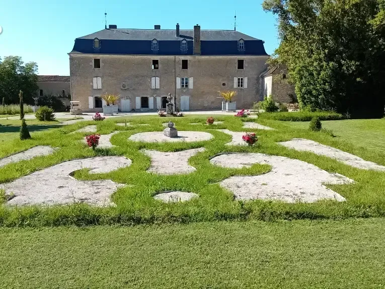 Photo Maison à Fontenille au prix de 525 000€