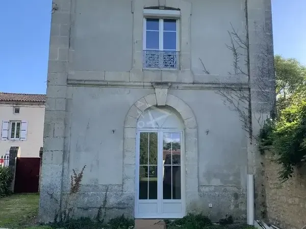 Photo Maison à La Couronne au prix de 197 950€