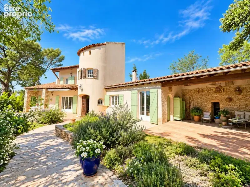 Photo Maison à Nimes au prix de 490 000€