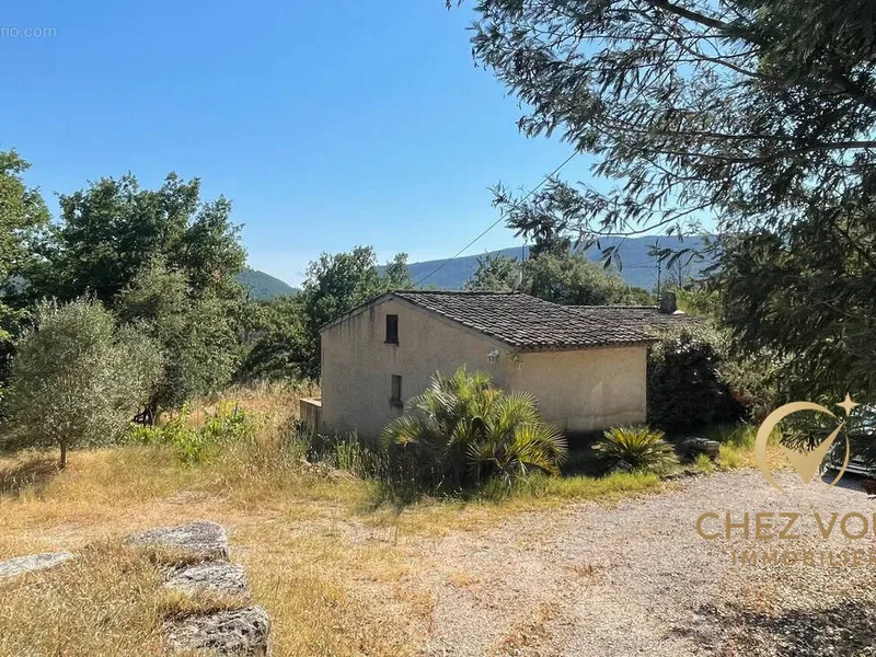 Photo Maison à Bagnols-En-Foret au prix de 538 200€