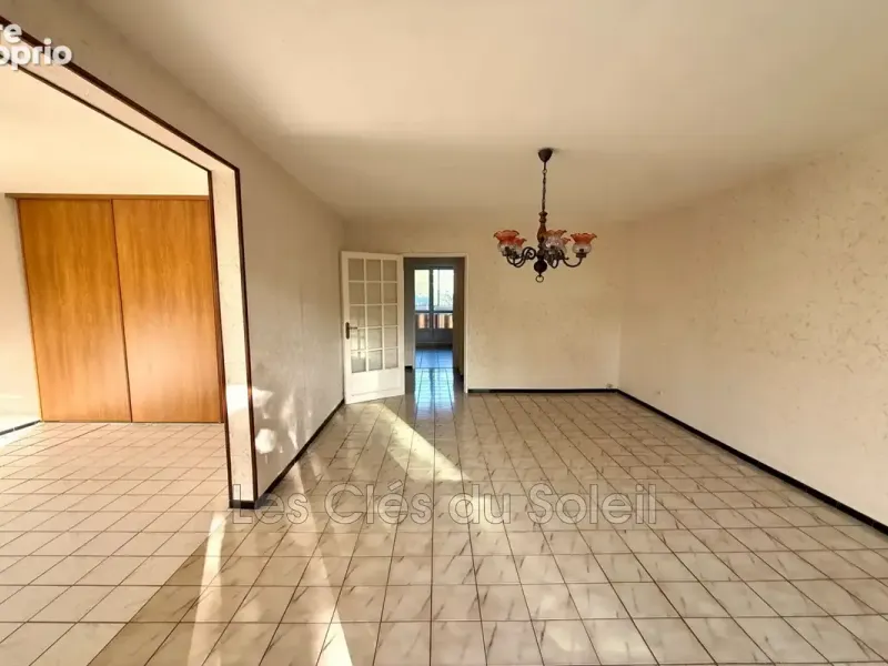 Photo Appartement à Hyeres au prix de 239 500€