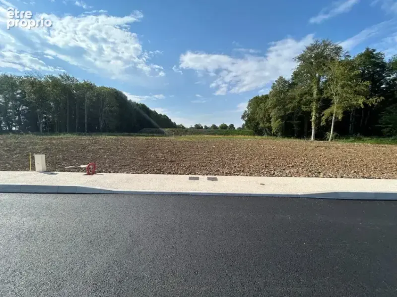 Photo Terrain à Coutevroult au prix de 280 000€