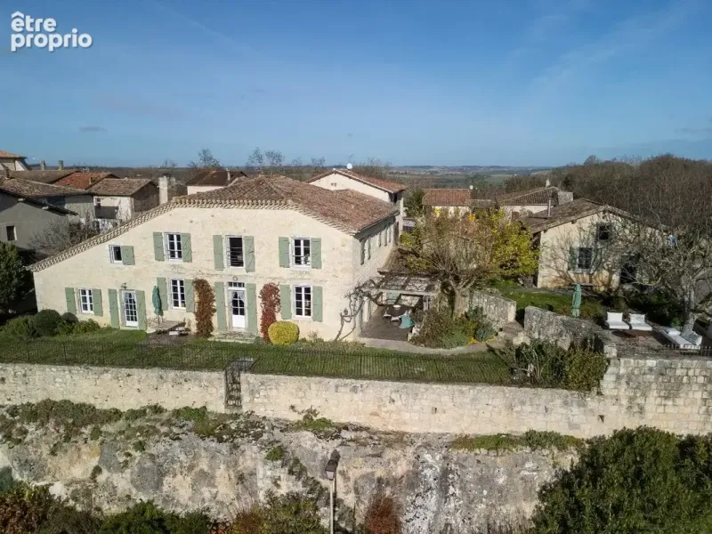 Photo Maison à Mauvezin au prix de 590 000€