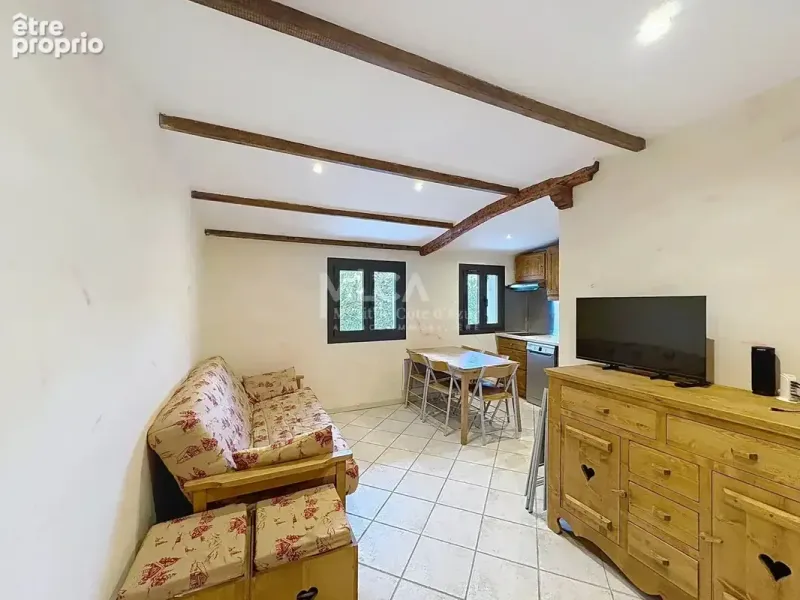 Photo Appartement à Saint-Etienne-De-Tinee au prix de 219 000€
