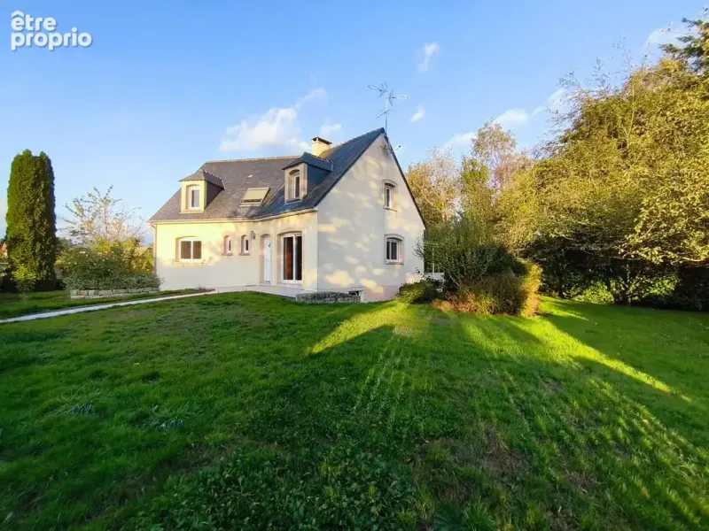 Photo Maison à Saint-Georges-De-Rouelley au prix de 199 500€