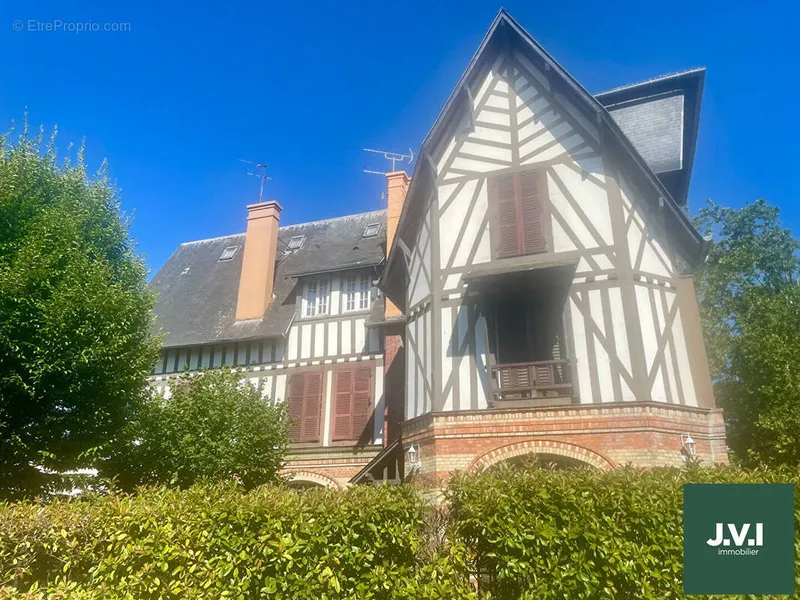 Photo Appartement à Montmorency au prix de 320 000€