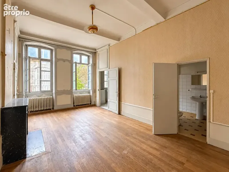 Photo Appartement à Poligny au prix de 49 000€