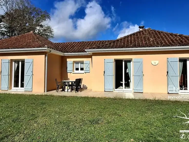 Photo Maison à Lasseube au prix de 289 900€