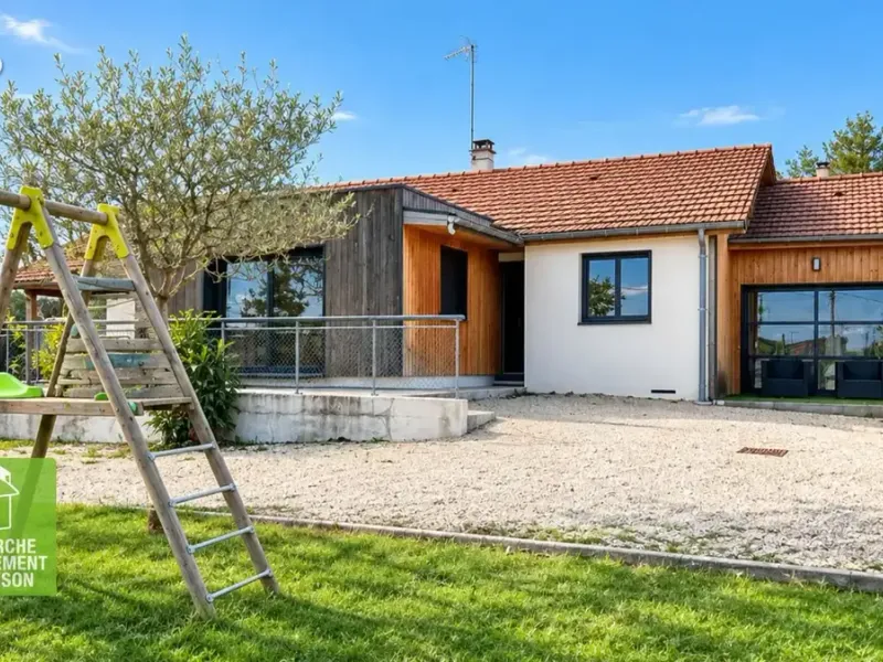 Photo Maison à Trept au prix de 369 000€