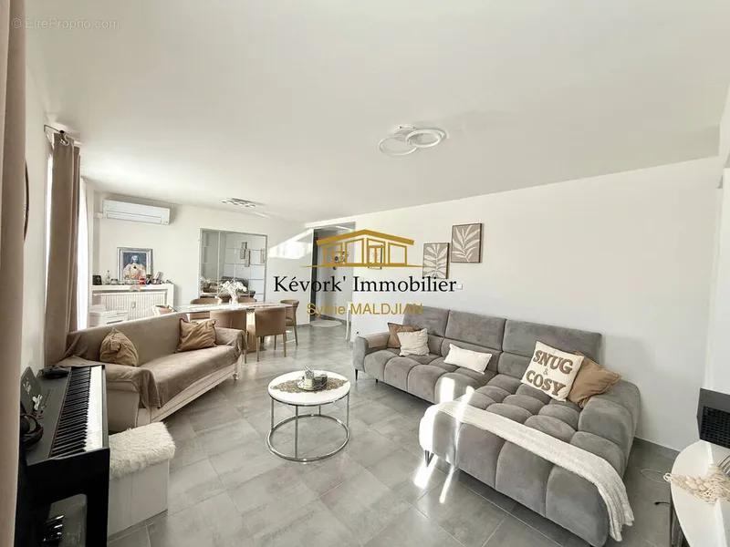 Photo Appartement à Bourg-Les-Valence au prix de 163 000€