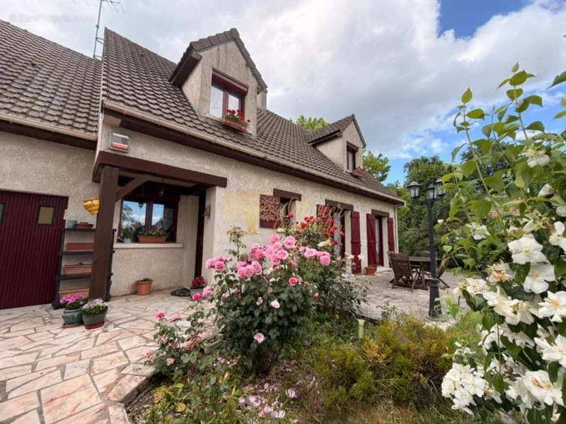 Photo Maison à Ozoir-La-Ferriere au prix de 418 000€