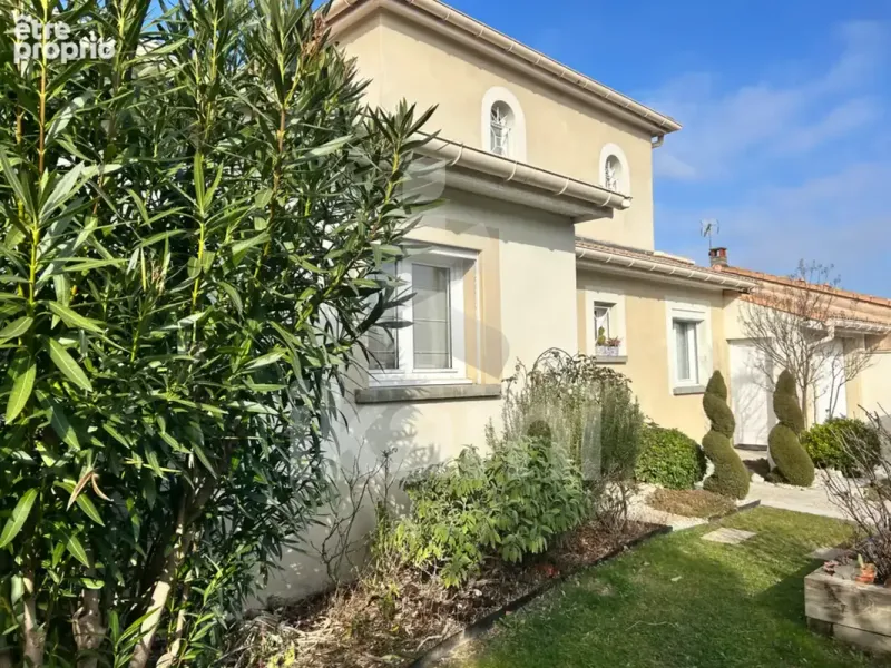 Photo Maison à Portes-Les-Valence au prix de 450 000€