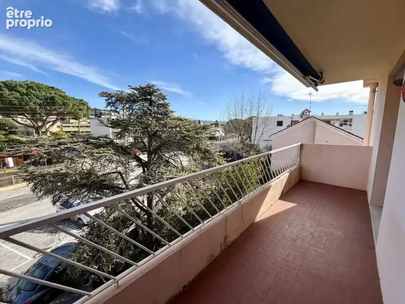 Photo Appartement à Six-Fours-Les-Plages au prix de 270 000€