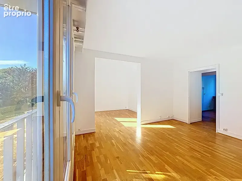 Photo Appartement à Saint-Germain-En-Laye au prix de 250 000€