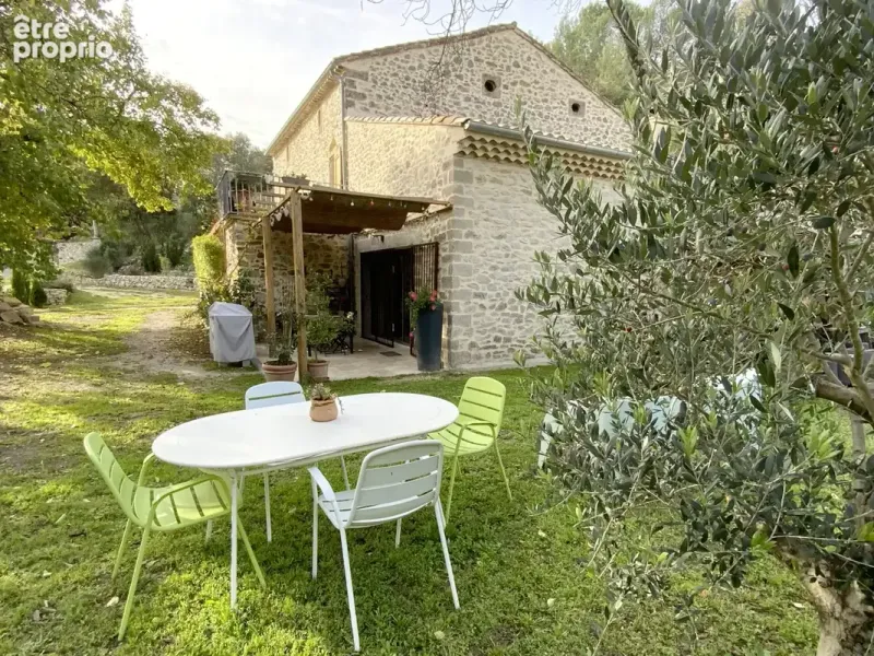 Photo Maison à Uzes au prix de 478 000€