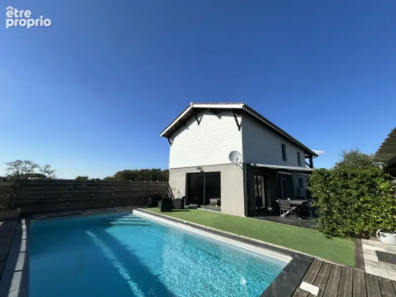 Photo Maison à Puybarban au prix de 265 000€