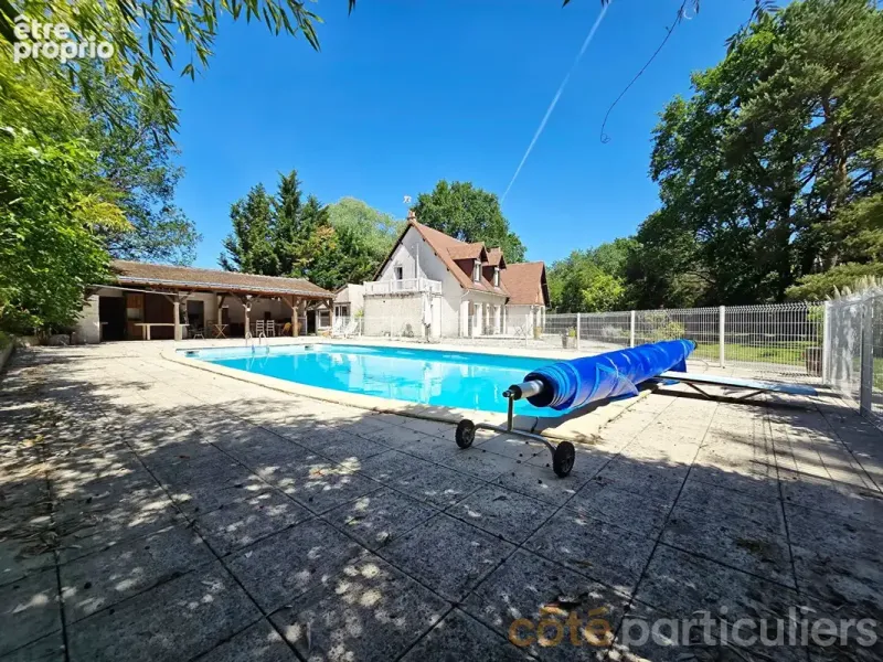 Photo Maison à Saint-Branchs au prix de 250 000€