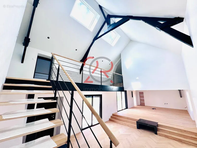 Photo Maison à Saint-Gilles au prix de 499 500€
