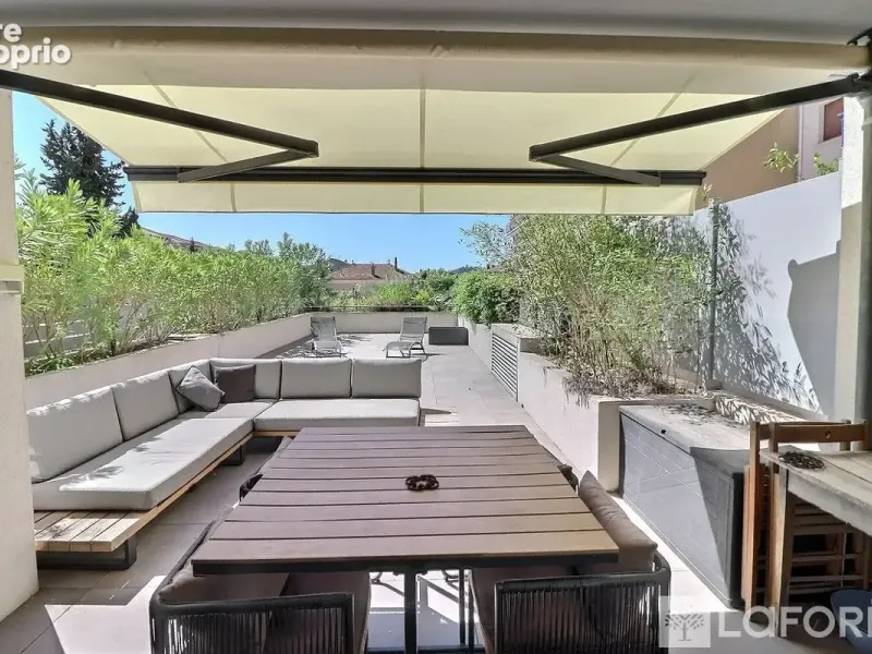 Photo Appartement à Hyeres au prix de 448 800€