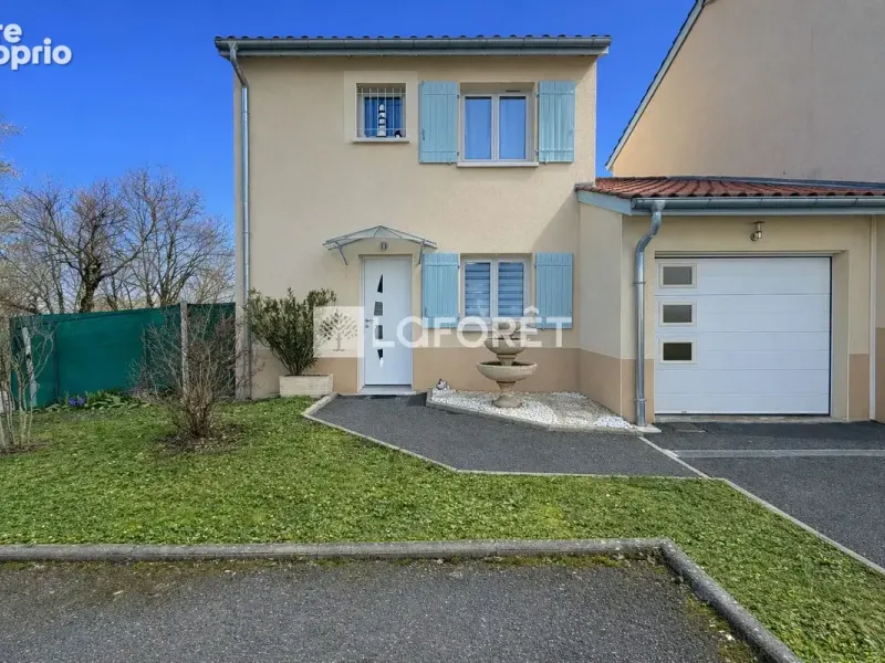 Photo Maison à Sain-Bel au prix de 330 000€