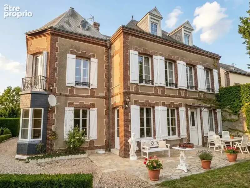 Photo Maison à Les Essarts au prix de 650 000€