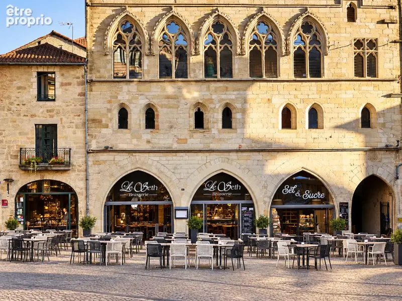 Photo Commerce à Figeac au prix de 265 000€