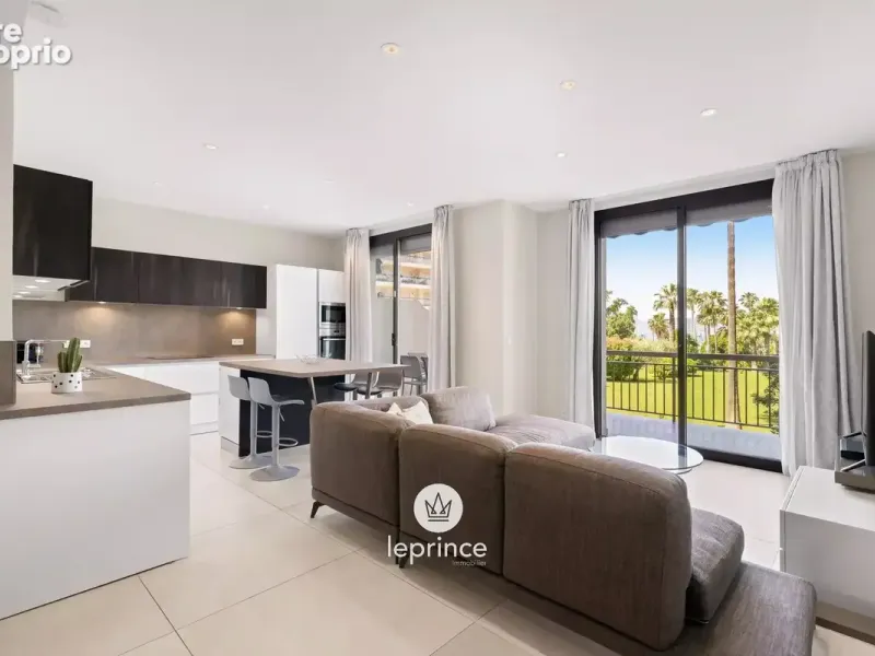 Photo Appartement à Cannes au prix de 1 990 000€